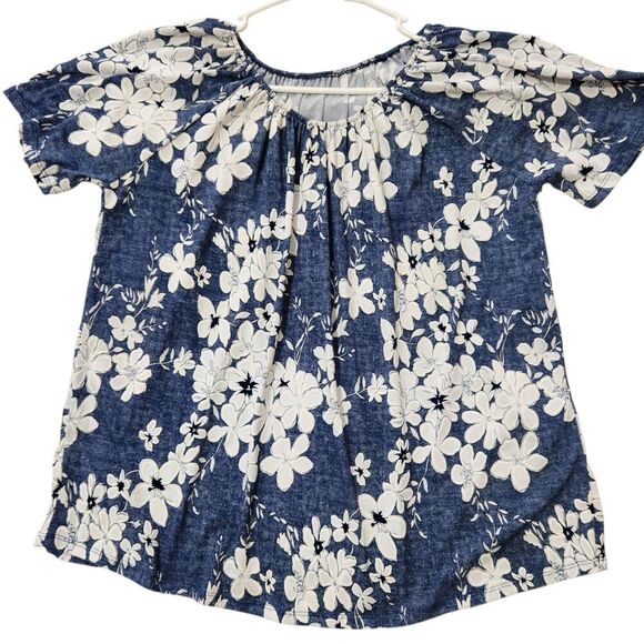 Floral Top For Women Size Medium Blue Floral Ruffle Front Short Sleeve - Picture 2 of 11
